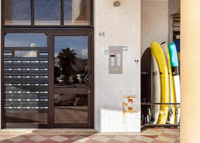 Stylish Flat With Balcony Overlooking The Sea Costa da Caparica